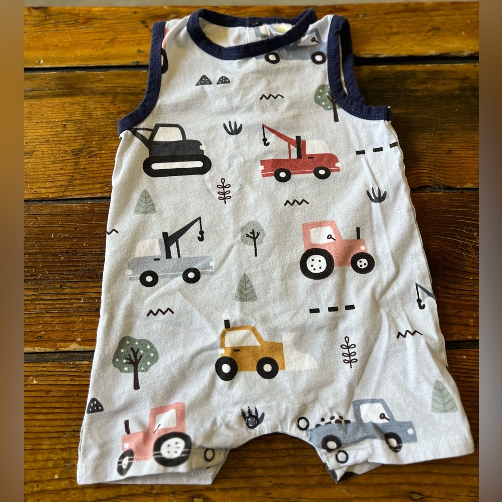 Boutique Peppy Mini Romper. Size 6 Months